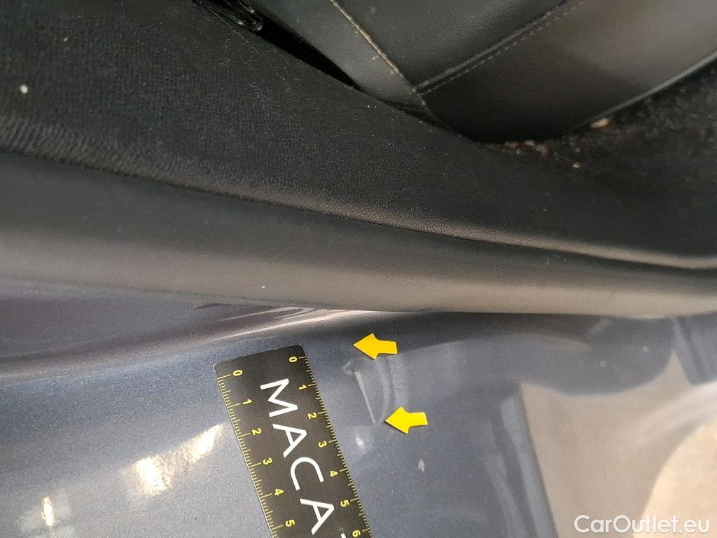  DS  DS7 DS DS 7 Crossback / 2017 / 5P / SUV E-TENSE 225 PERFORMANCE Line #5