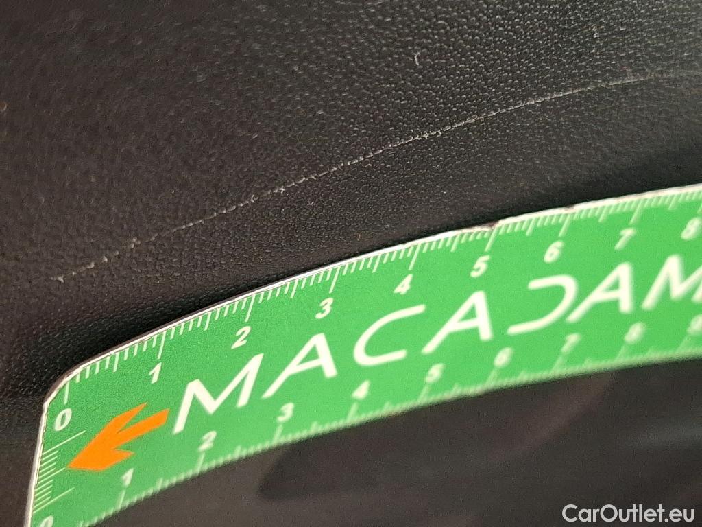  Citroen  C3  Société Feel 1.2 PureTech 80CV BVM5 E6d #22