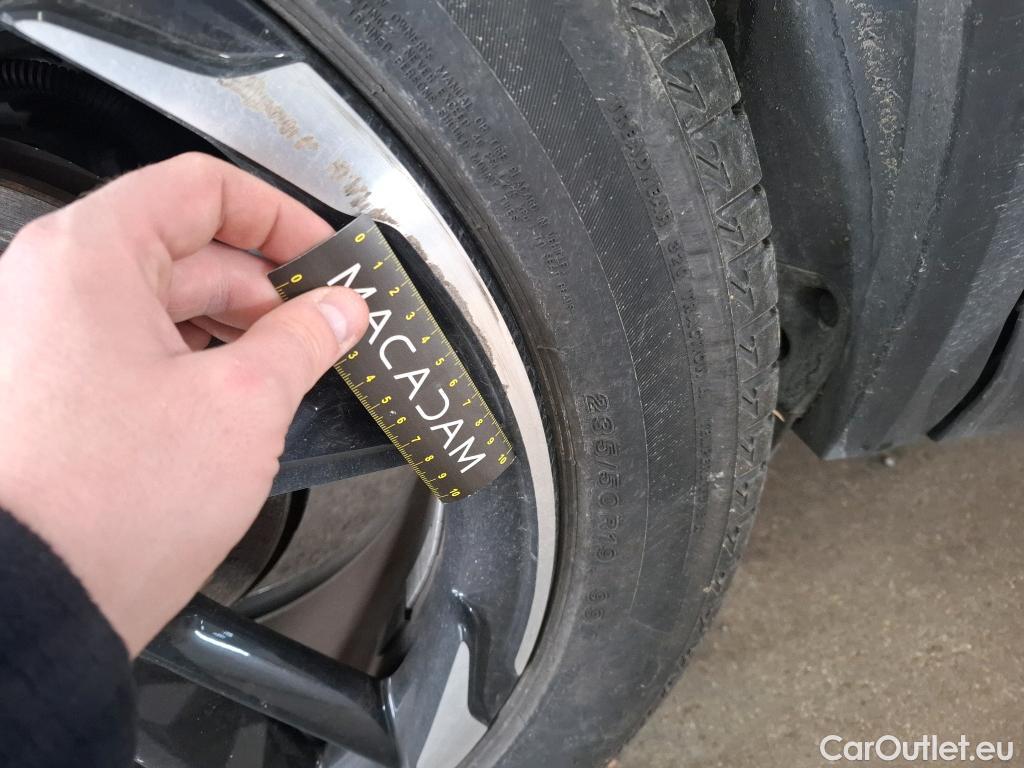  DS  DS7 DS DS 7 Crossback / 2017 / 5P / SUV E-TENSE 225 PERFORMANCE Line #13