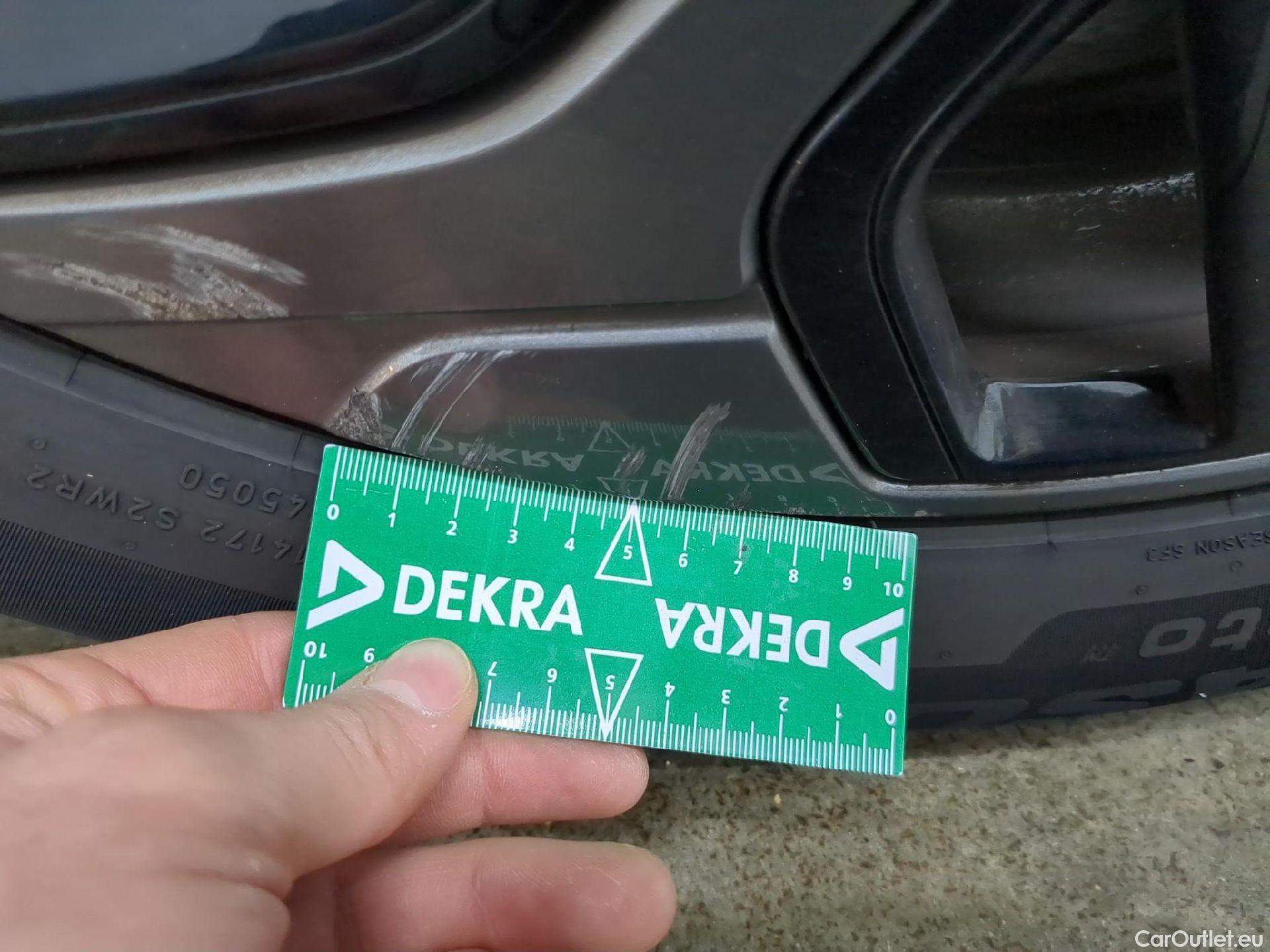  Citroen  C4  X Feel Pack 1.2 PureTech 130CV BVA8 6E #12