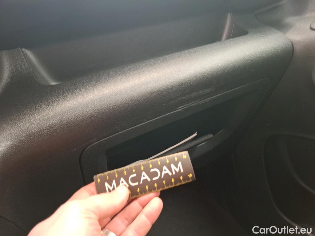  Citroen  Berlingo  Fourgon Club M 1000 1.2 PureTech 130CV BVA8 E6d #8