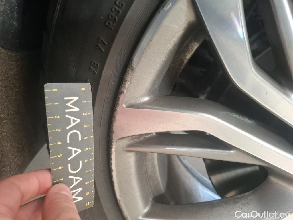  Bmw  X1 Série  sDrive18d Lounge 2.0 150CV BVA8 E6d #97