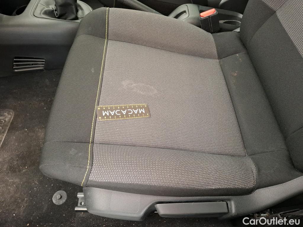  Citroen  C3 CITROEN  / 2016 / 5P / Berline PureTech 82 S&S BVM Feel Business #9