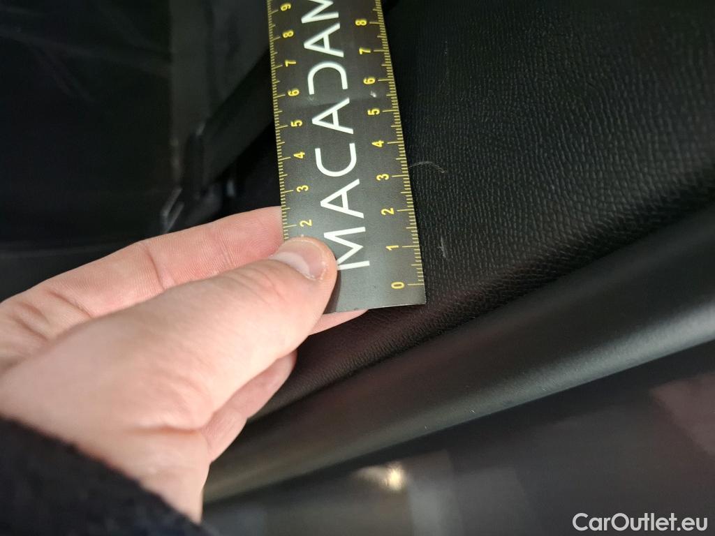  DS  DS7 DS DS 7 Crossback / 2017 / 5P / SUV E-TENSE 225 PERFORMANCE Line #18