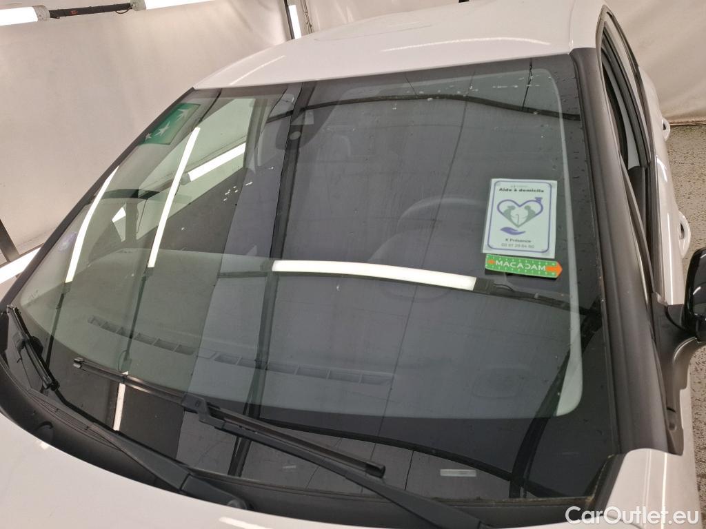  Citroen  C3  Société Feel 1.2 PureTech 80CV BVM5 E6d #30