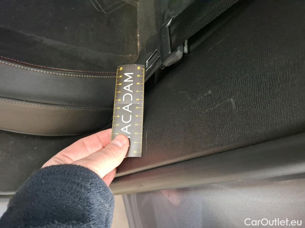  DS  DS7 DS DS 7 Crossback / 2017 / 5P / SUV E-TENSE 225 PERFORMANCE Line #16