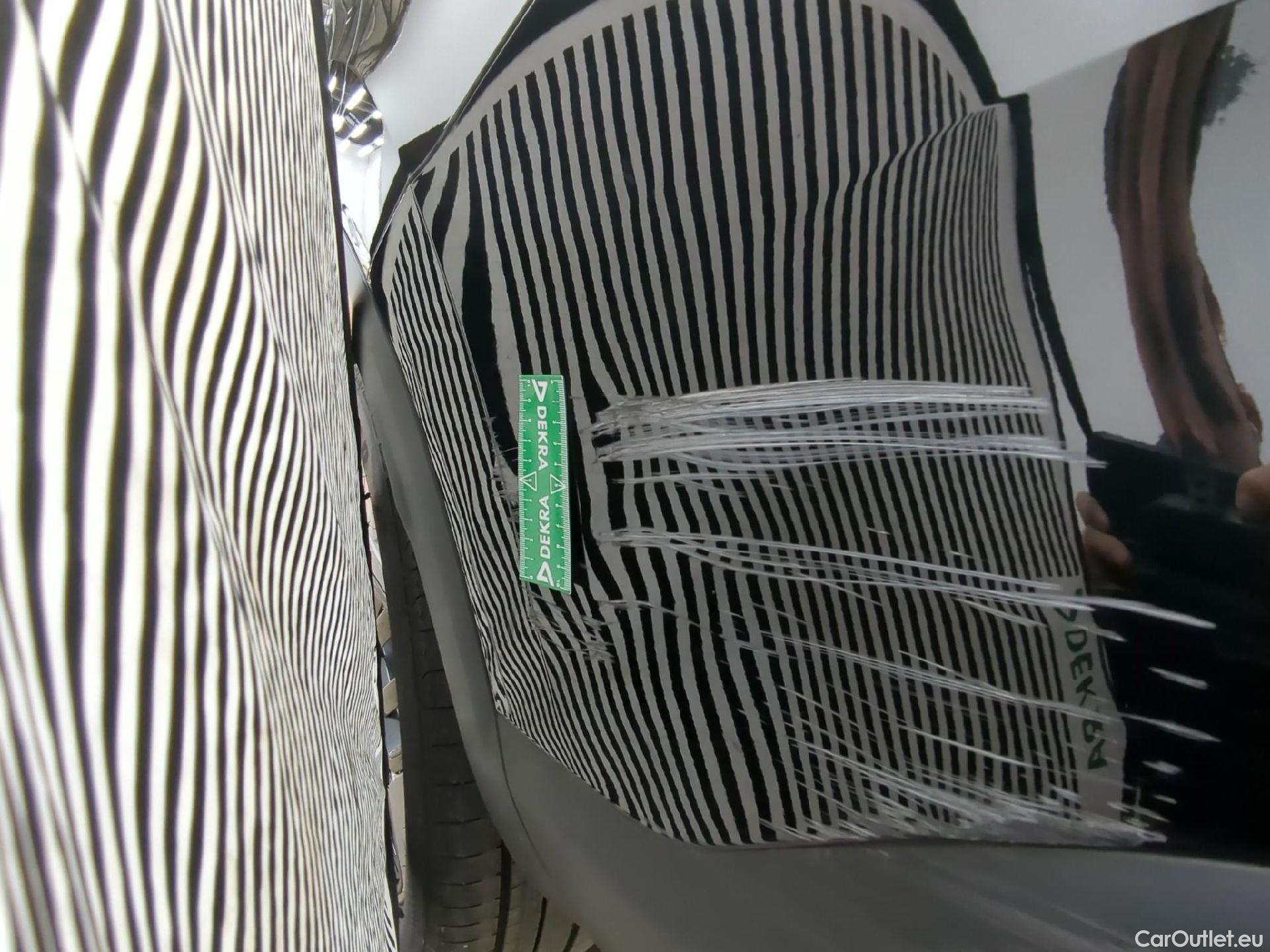  Citroen  C4  X Feel Pack 1.2 PureTech 130CV BVA8 6E #16