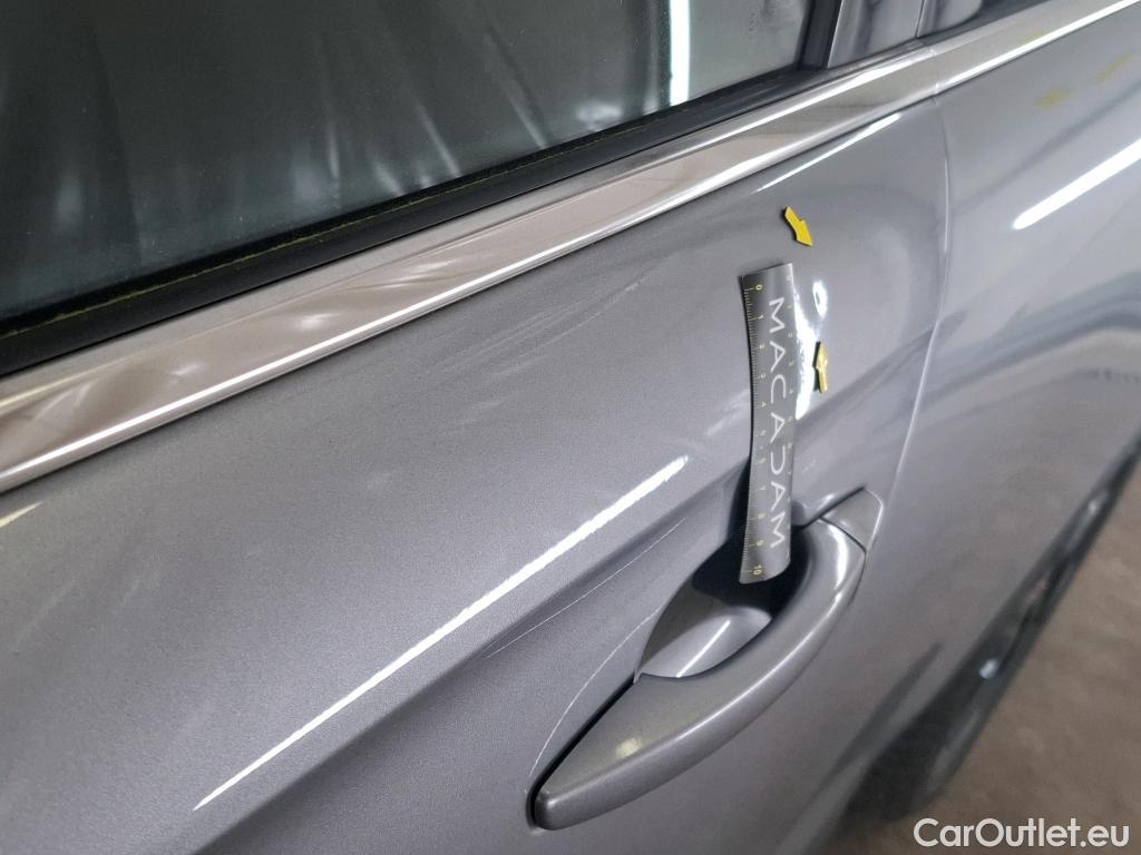  DS  DS7 DS DS 7 Crossback / 2017 / 5P / SUV E-TENSE 225 PERFORMANCE Line #23