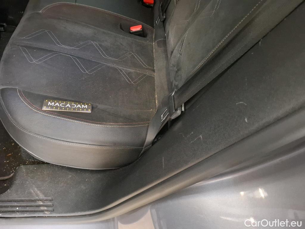  DS  DS7 DS DS 7 Crossback / 2017 / 5P / SUV E-TENSE 225 PERFORMANCE Line #15