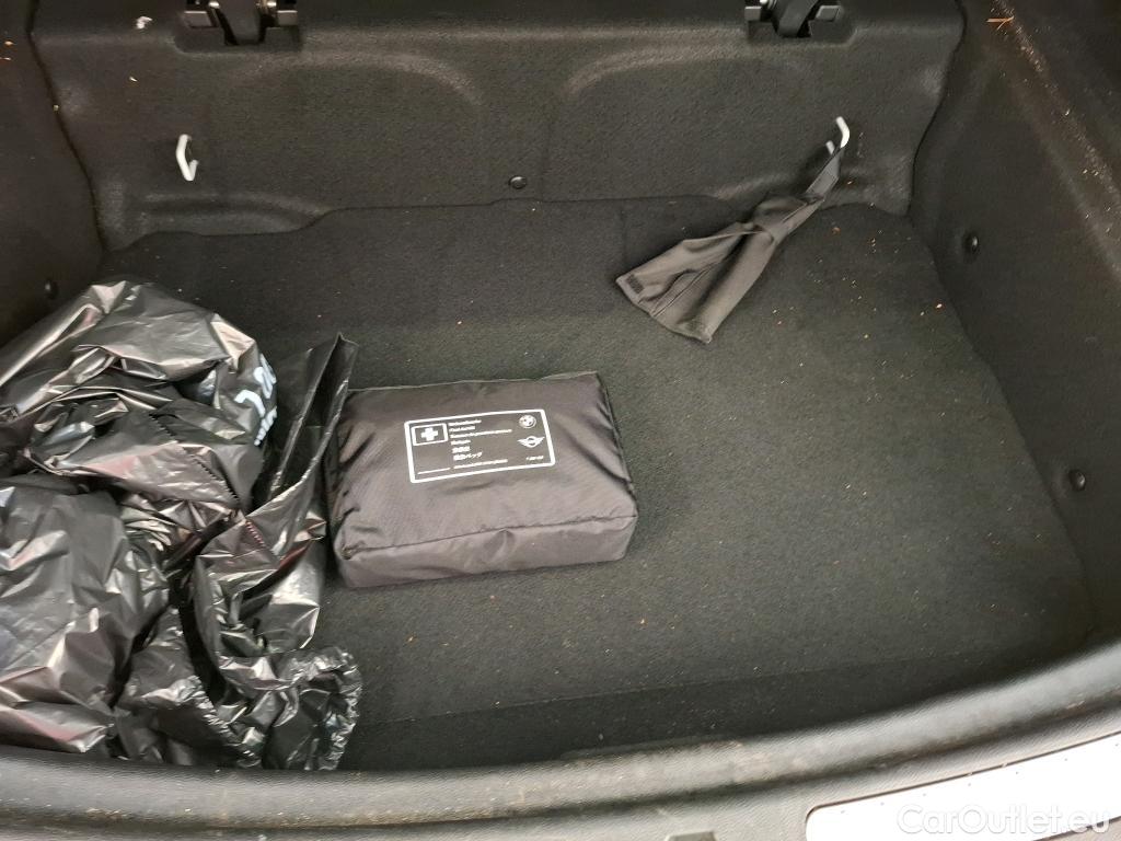  Mini  Countryman MINI  / 2020 / 5P / Crossover Cooper Edition Northwood 136 ch BVA7 #3