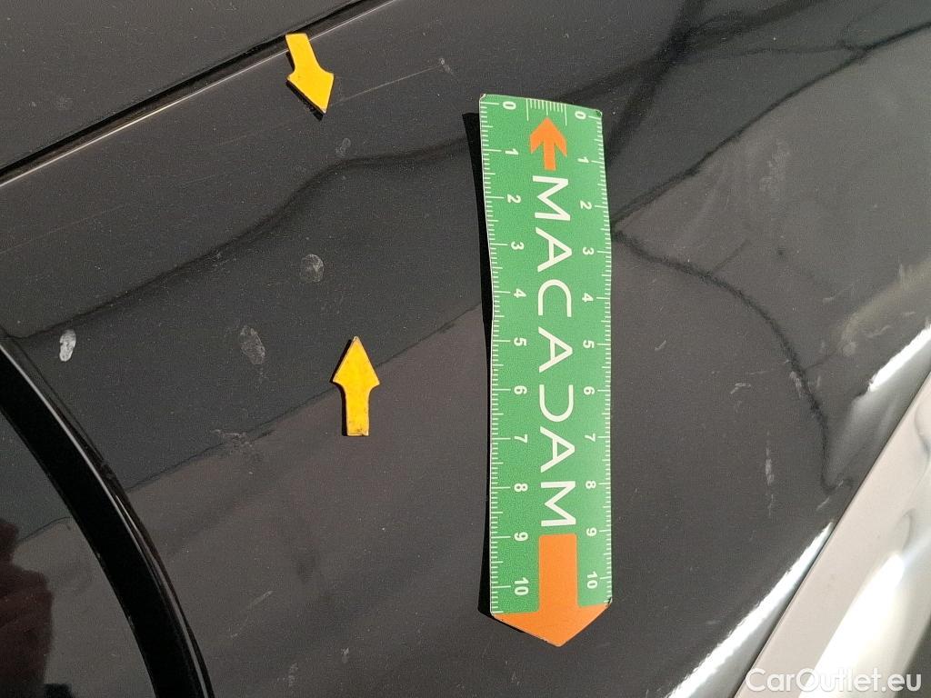  Ford  Kuga FORD  / 2019 / 5P / SUV 2.5 190 hybrid Flexifuel Pshift Titanium #19