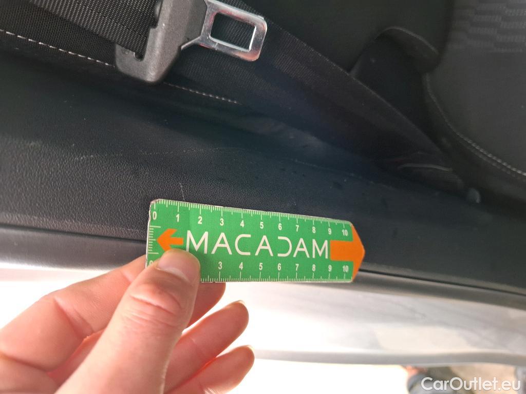  Peugeot  208  Style 1.2 PureTech 80CV BVM5 E6 #9