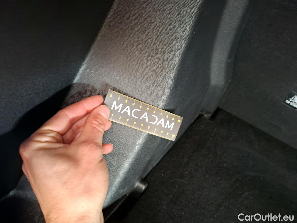  Peugeot  2008  Allure Business 1.5 HDi 130CV BVA8 E6d #41