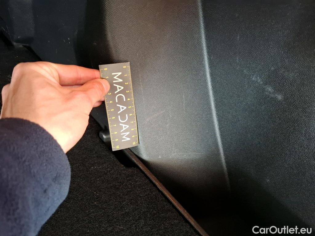  Peugeot  2008  Allure Business 1.5 HDi 130CV BVA8 E6d #36