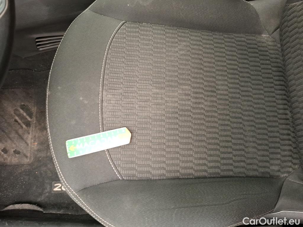  Peugeot  208  Style 1.2 PureTech 80CV BVM5 E6 #18