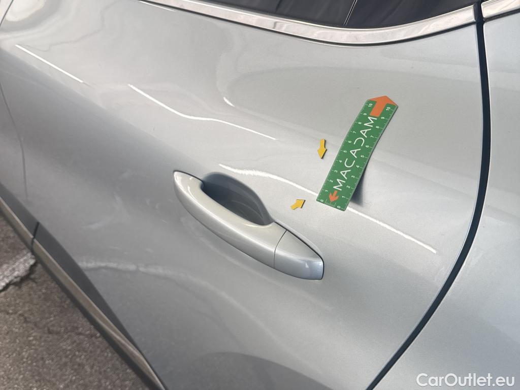  Renault  Captur  II Techno 1.6 E-TECH Hybrid 145CV BVA6 E6d #19