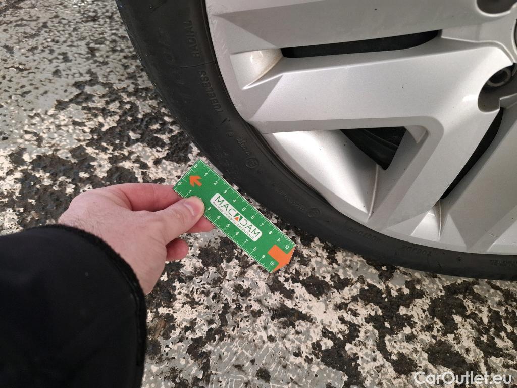  Renault  Clio  V Business 1.0 SCe 70CV BVM5 E6dT #24