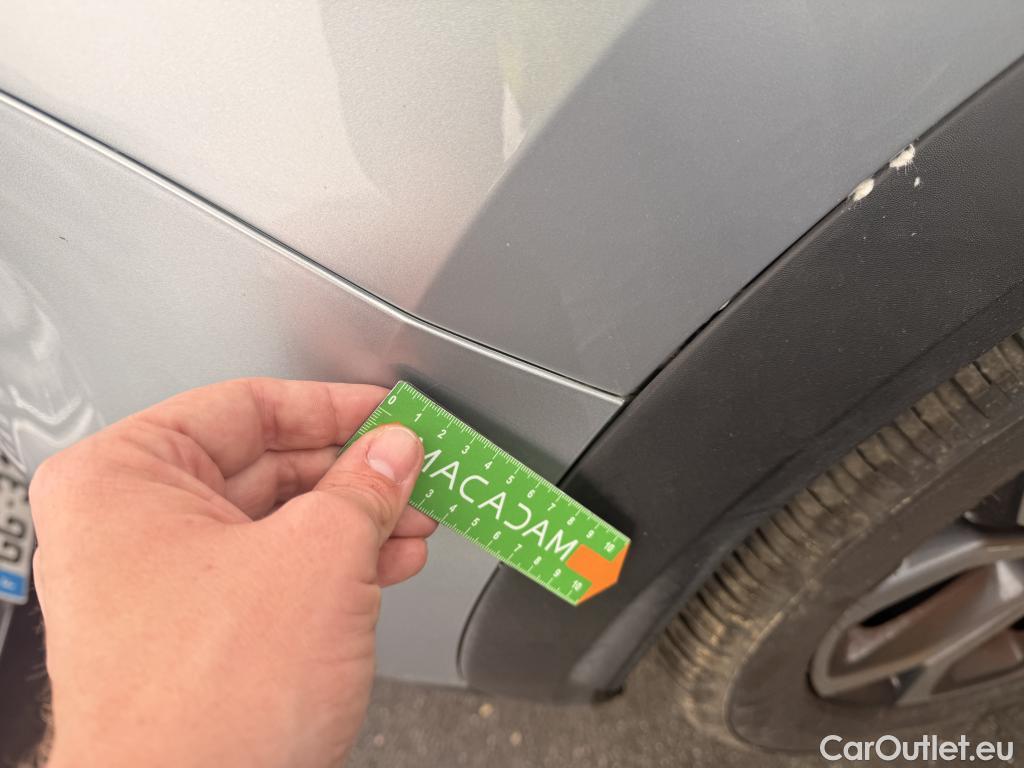  Renault  Captur  II Techno 1.6 E-TECH Hybrid 145CV BVA6 E6d #6