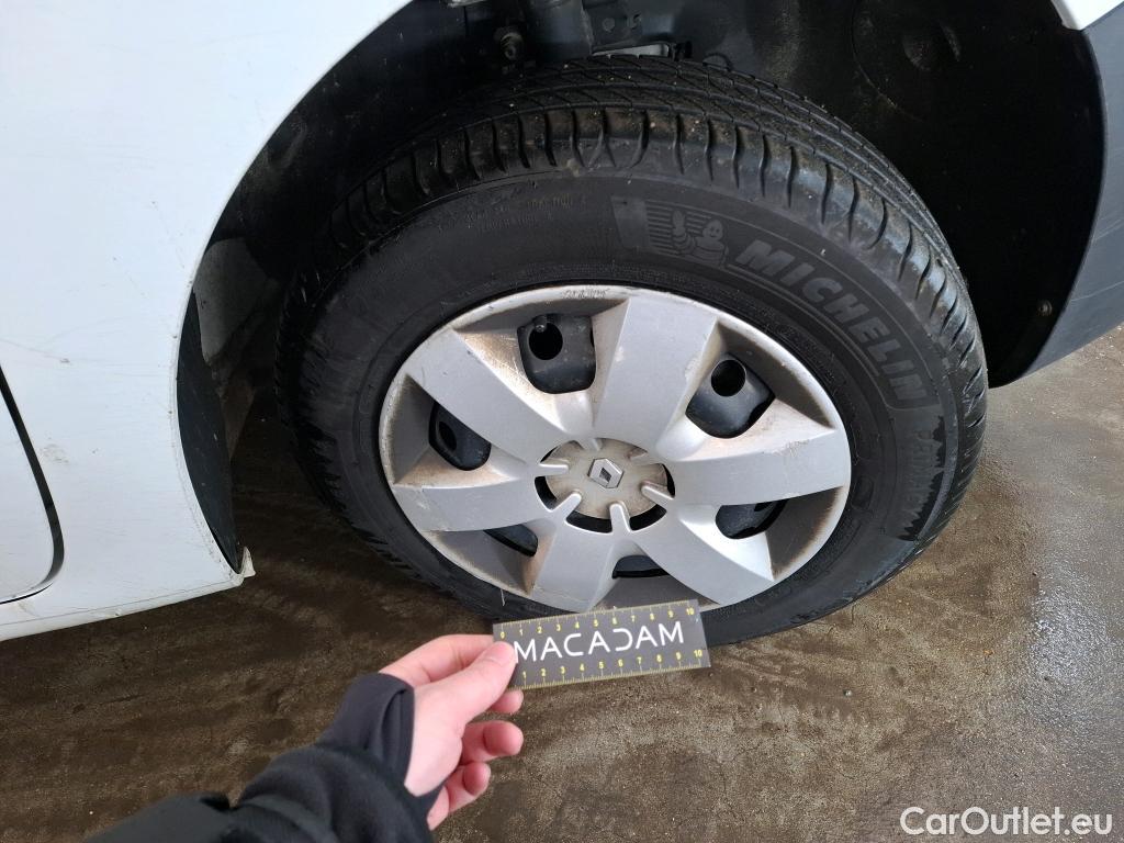  Renault  Kangoo  II Express Maxi Extra (Série Spéciale) 1.5 dCi 95CV BVM6 E6dT #35