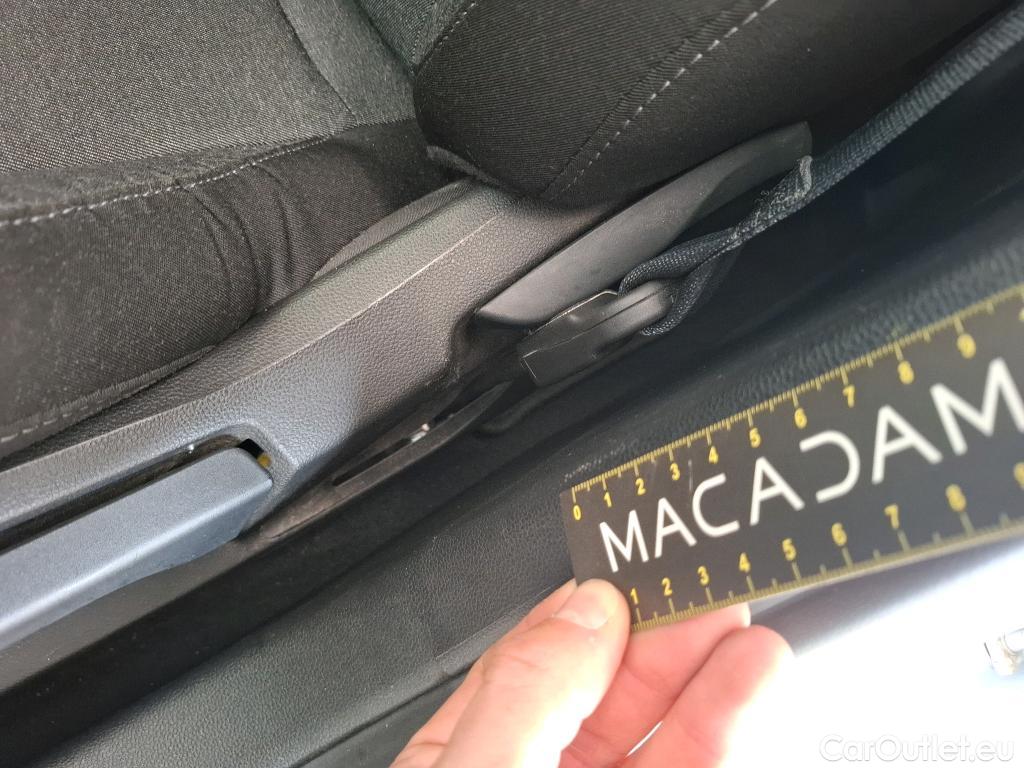  Renault  Clio  / 2019 / 5P / Berline Business TCe 90  / TRANSFO VP/VF #33