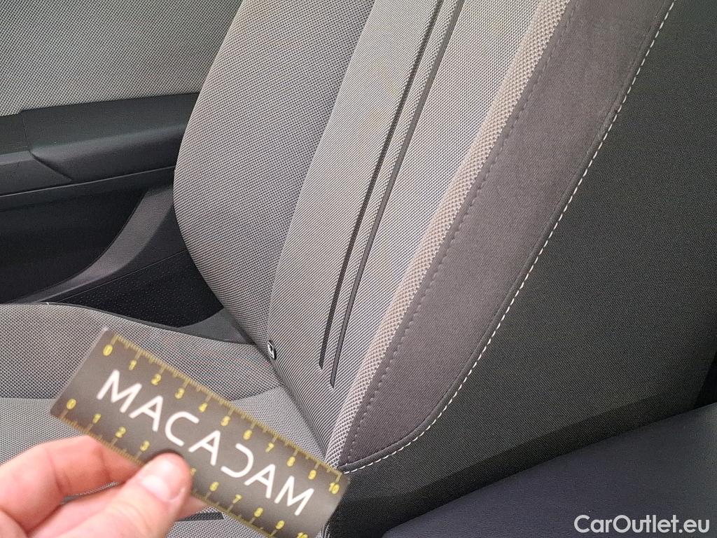  Seat  Leon SEAT  Sportstourer / 2020 / 5P / Break 2.0 TDI 150 DSG S&S Style Business #31