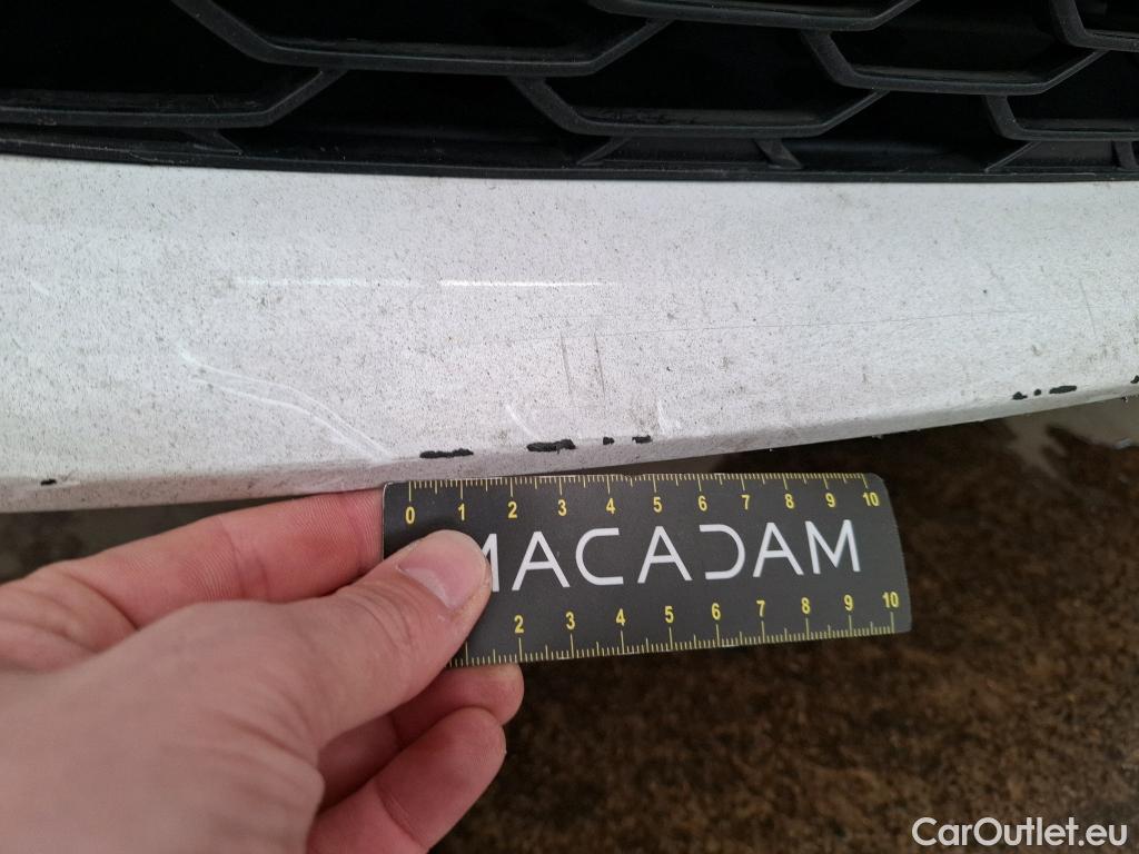  Toyota  Corolla TOYOTA  / 2018 / 5P / Berline Hybride 122h Dynamic Business Stage Acad #18