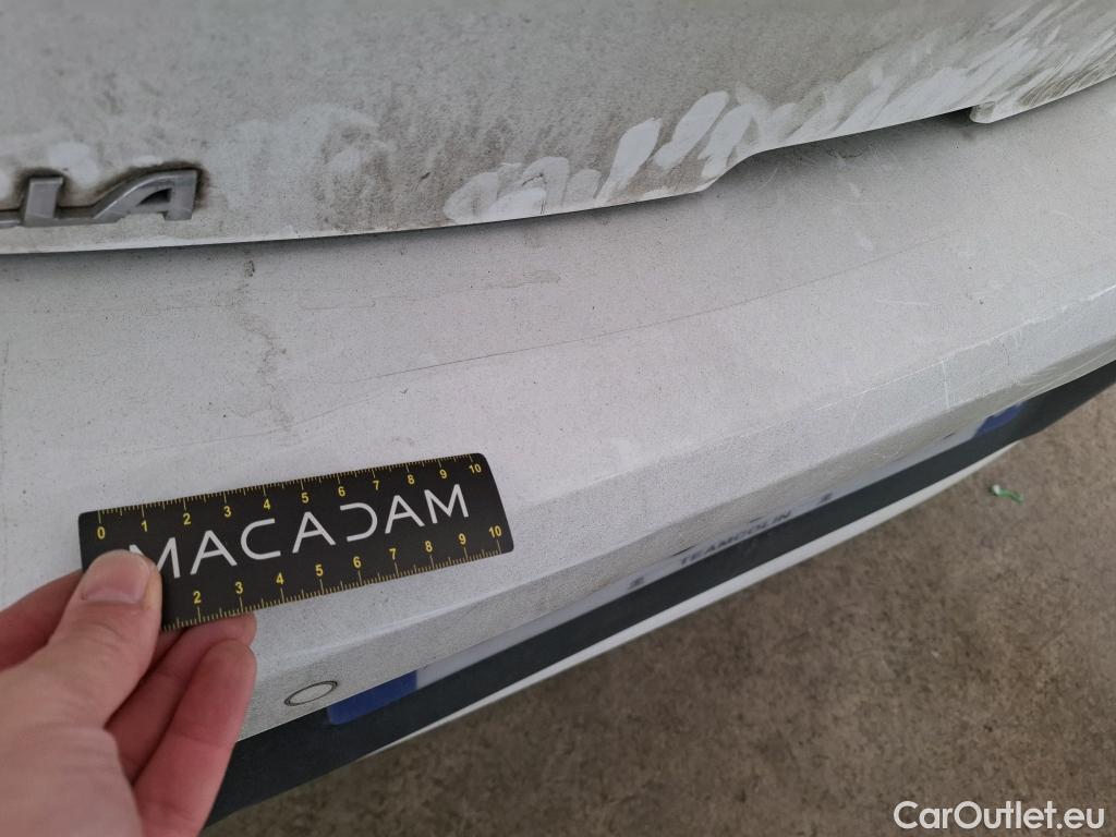  Toyota  Corolla TOYOTA  / 2018 / 5P / Berline Hybride 122h Dynamic Business Stage Acad #10