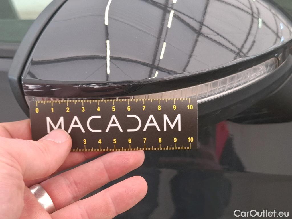  Volkswagen  Golf  VOLKSWAGEN / 2020 / 5P / Berline 2.0 TDI SCR 115 BVM6 Life Busi 1st #27