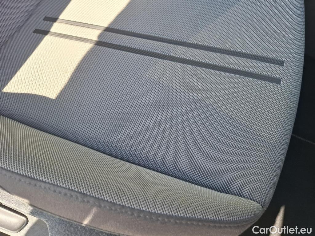  Seat  Leon SEAT  Sportstourer / 2020 / 5P / Break 2.0 TDI 150 DSG S&S Style Business #33