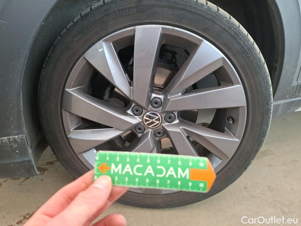  Volkswagen  Taigo  Style 1.0 TSI 110CV BVA7 E6d #32