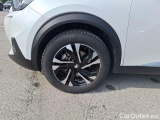  Peugeot  2008 PEUGEOT  / 2019 / 5P / CROSSOVER BLUEHDI 130 EAT8 ALLURE PACK S/S AUT. #31