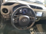 Toyota  Yaris TOYOTA  / 2017 / 5P / BERLINA 1.5 HYBRID BUSINESS #169