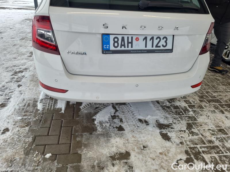  Skoda  Fabia  Combi (2015)  Com.1.0TSI 70 Style #16