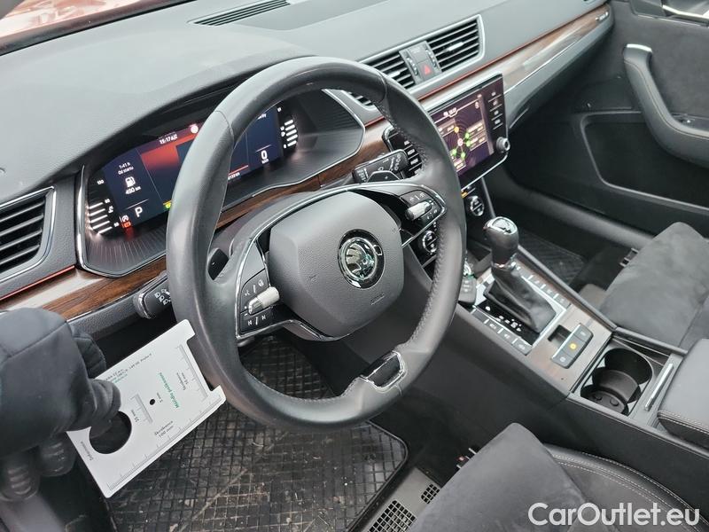  Skoda  Superb  Combi (3V5)(2015) Su.c.2.0TDI 147 Scout 4x4 Aut #15