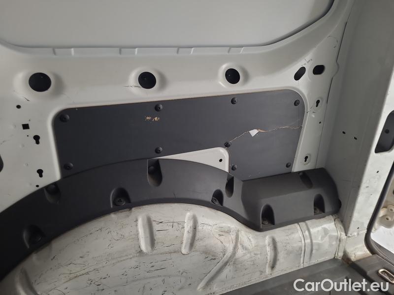  Volkswagen  Caddy  LCV (SA)(2015)  Maxi 2.0 TDI 75 4d #13