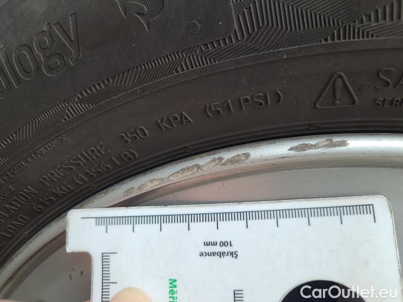  Hyundai  i30  (PD)(01.2017 ->)  kombi 1.6CRDi 85 Komfort #15