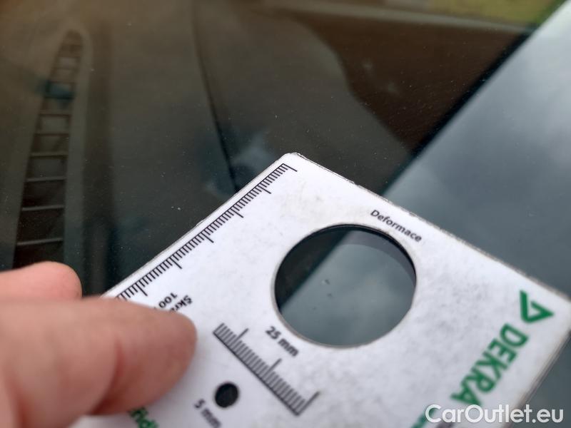  Hyundai  i30  (PD)(01.2017 ->)  kombi 1.6CRDi 85 Komfort #1