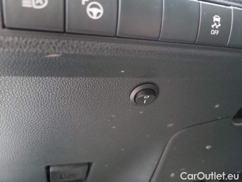  Toyota  Corolla  (E21) (2019)  TS 1.8Hyb.ComTech AT #8