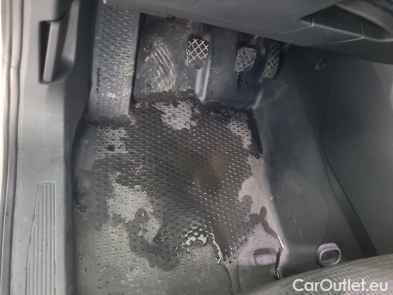  Volkswagen  Caddy  LCV (SA)(2015)  Maxi 2.0 TDI 75 4d #8