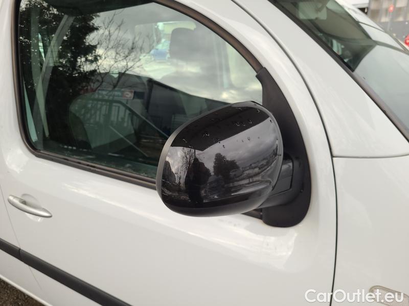  Renault  Kangoo  2 (2008)  1.5BdCi 95 Zen 5d #7