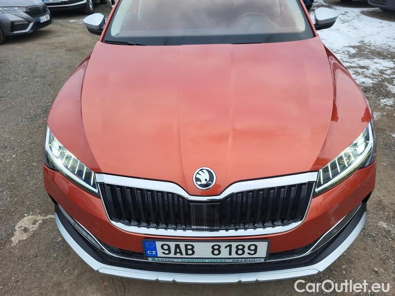  Skoda  Superb  Combi (3V5)(2015) Su.c.2.0TDI 147 Scout 4x4 Aut #3