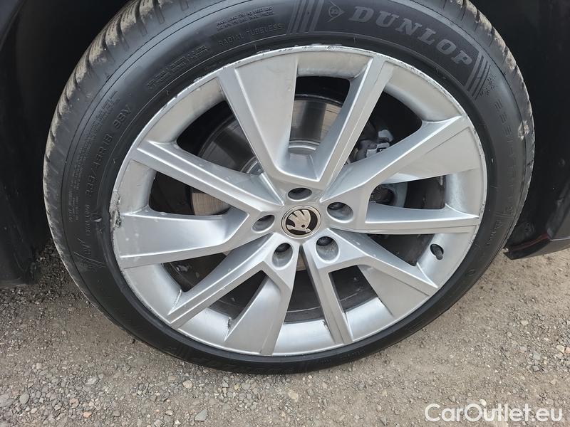  Skoda  Superb  Combi (3V5)(2015) Su.c.2.0TDI 147 Scout 4x4 Aut #10