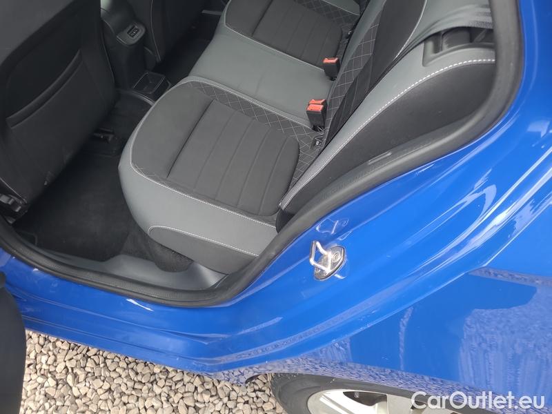  Skoda  Fabia  Combi (2015) Com.1.0TSI 70 Ambition 5d #21