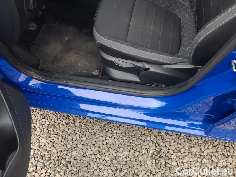  Skoda  Fabia  Combi (2015) Com.1.0TSI 70 Ambition 5d #9