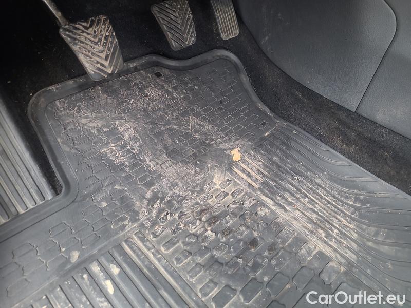  Hyundai  i30  (PD)(01.2017 ->)  kombi 1.6CRDi 85 Komfort #6