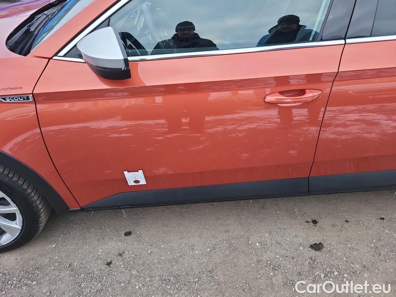  Skoda  Superb  Combi (3V5)(2015) Su.c.2.0TDI 147 Scout 4x4 Aut #22