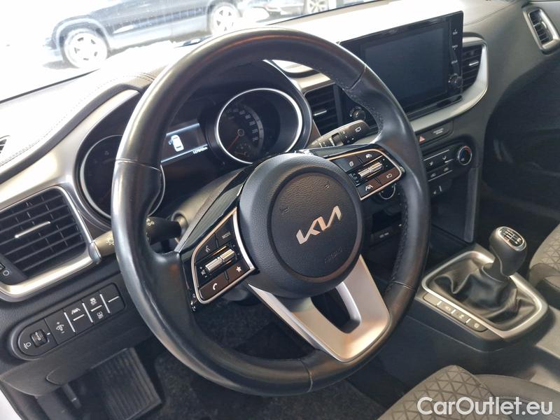  KIA  Cee'd Ceed  (CD) (2018->) Ceed SW 1.0T-GDI 74 Spin 5d #4