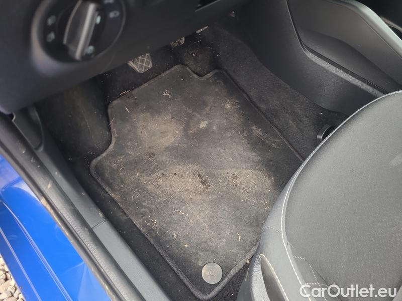  Skoda  Fabia  Combi (2015) Com.1.0TSI 70 Ambition 5d #14