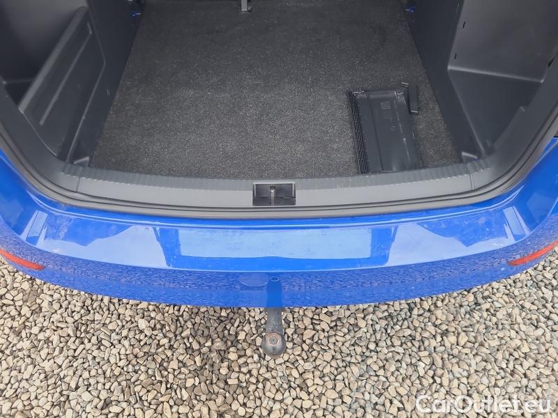  Skoda  Fabia  Combi (2015) Com.1.0TSI 70 Ambition 5d #25