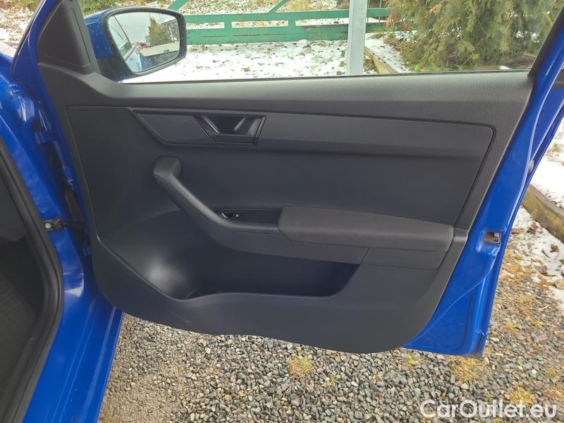  Skoda  Fabia  3 (2015)  1.0TSI 70 Active #32